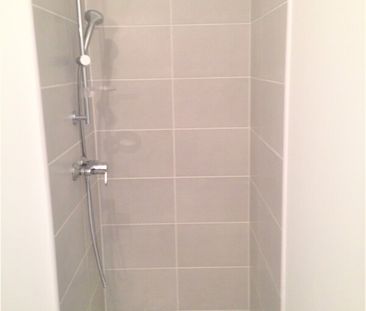 Location Appartement 2 pièces 40m² MARSEILLE 11ème - Photo 4