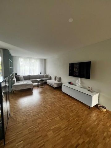 Moderne Erdgeschosswohnung in naturnaher Lage - Photo 5