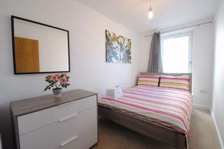 2 bedroom apartment to rent - Photo 4