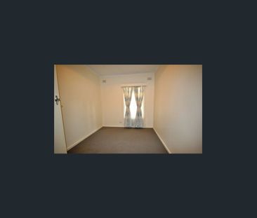 Neat & Tidy 3-Bedroom Home with Large Detached Rumpus & New 6.6kw S... - Photo 5