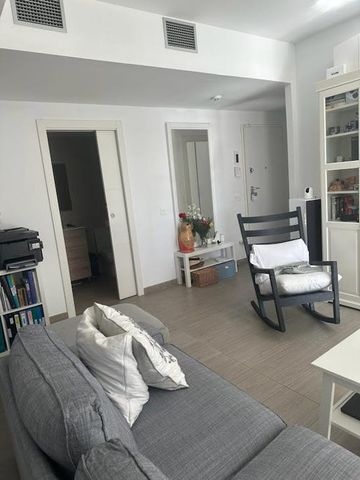 Plaça dEuropa, L'Hospitalet de Llobregat, Catalonia 08902 - Photo 2