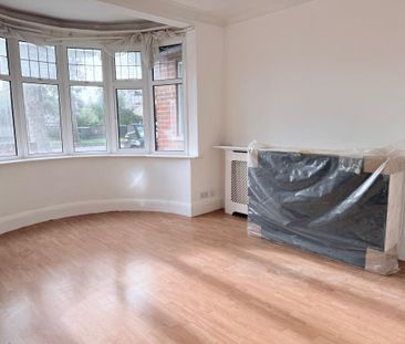 1 bedroom in a house share to rent - Photo 6