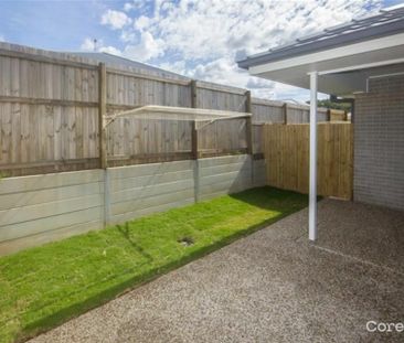 Cozy 3 Bedroom Duplex! - Photo 3