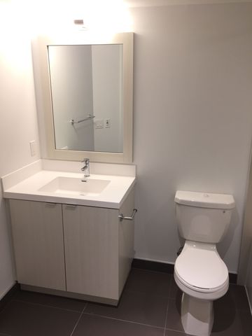 For Lease - 7 Mabelle Avenue Unit# 2003, Toronto, Ontario - Photo 4