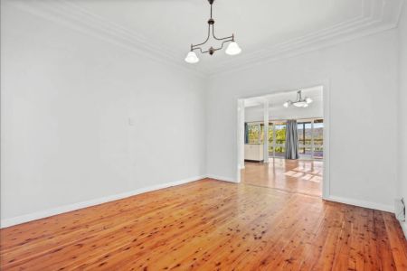 404 Mann Street, North Gosford. - Photo 5