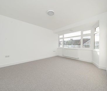 5 bedroom semi-detached house to rent - Photo 3