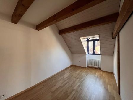 Appartement rénové de 3.5 pièces au 4ème étage au coeur de Lausanne - Photo 5