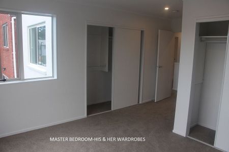 Superior Sunny 3-Bedroom Townhouse in Prime Massey - Photo 3