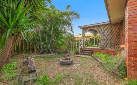 1/1 Donald Smith Drive, Bundaberg East QLD 4670 - House For Rent - $450 | Domain - Photo 5