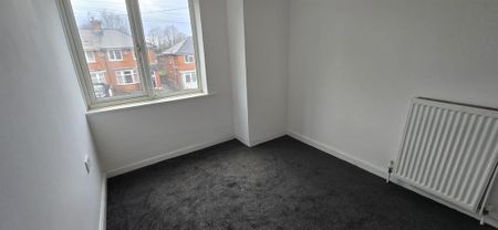 3 bedroom terraced house to rent - Photo 2