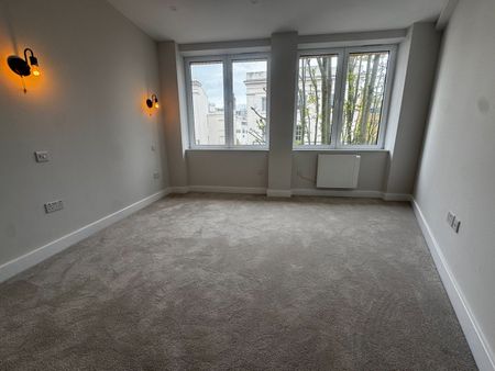 2 Bed Flat, Carlton Crescent, SO15 - Photo 4