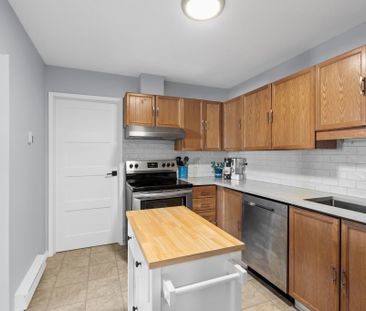 For Lease - 12 Terrace Drive Unit# 212, Bells Corners and South to ... - Photo 3