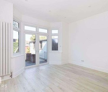 Westfield Road, Southbourne, BH6 - Photo 3