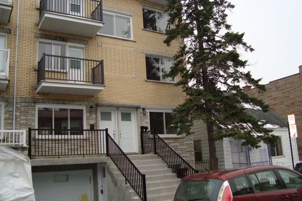 Rue Birnam, H3N 2V9, Montréal - Photo 1