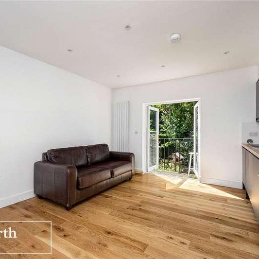 Annexe, The Upper Drive, Hove, East Sussex, BN3 - Photo 1