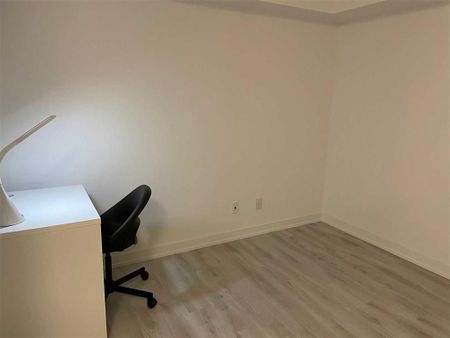 For Lease - 106 Varna Drive Unit# Th 109, Toronto, Ontario - Photo 5