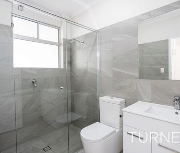 Spacious 2 Bedroom Unit - Photo 3