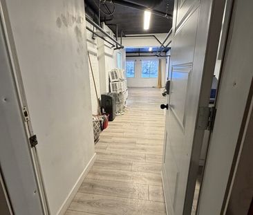 Downtown Studio - Photo 2