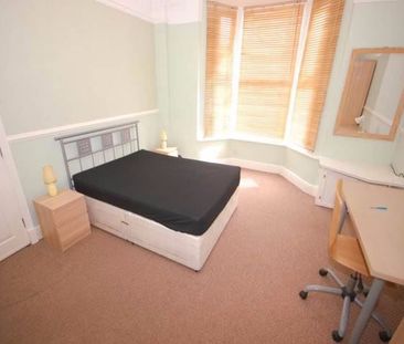 Holland Street, Fairfield. - Photo 1