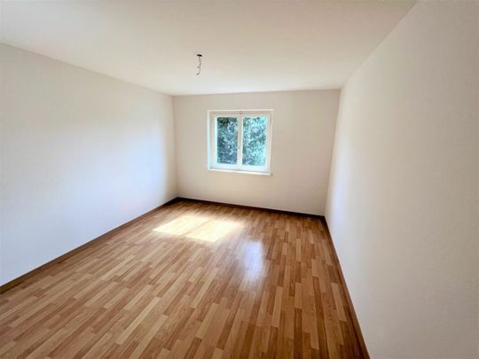 Familienfreundliche Altbauwohnung mit Balkon an ruhiger Lage - Photo 1