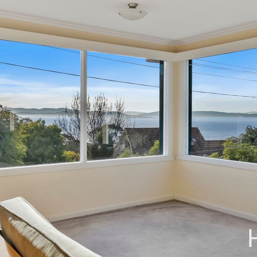30 Taronga Rd, Bonnet Hill - Photo 1