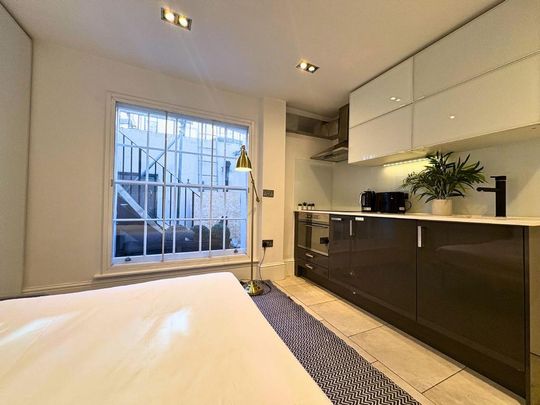 Studio to rent - Photo 1