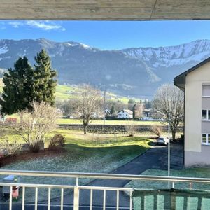 Appartement 3.5 pièces à CHF 1'550.-/mois charges comprises - Foto 2