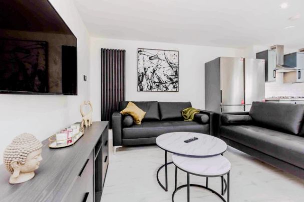 1 Beds 6 Baths - Photo 1