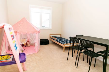 For Lease - 1960 DALMAGARRY Road Unit# 133, London North, Ontario - Photo 5
