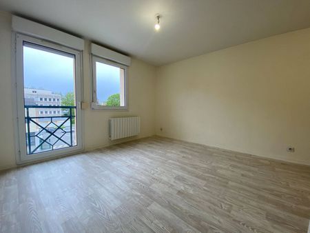 Location appartement 1 pièce 21 m² à Évreux (27000) - Photo 2