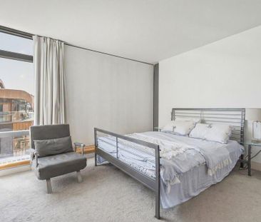3 bedroom flat to rent - Photo 6