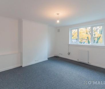 3 bedroom flat to rent - Photo 5