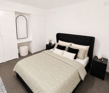Geelong - Photo 1