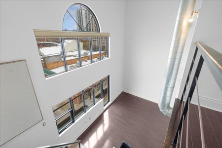 For Lease - 80 King William Street Unit# 409, Hamilton, Ontario - Photo 3