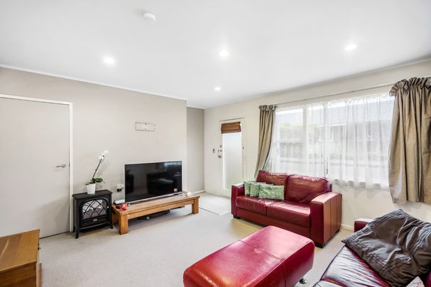 Cosy 2 bedroom Unit in Mt Wellington - Photo 1