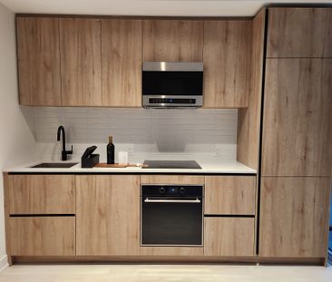 For Lease - 127 Broadway Avenue Unit# 618S, Toronto, Ontario - Photo 1