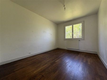 Maison en quartier calme - Photo 2