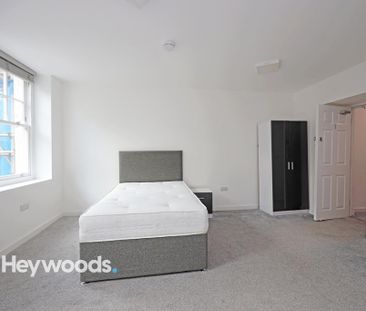 4 bedroom house of multiple occupation to rent - Photo 6