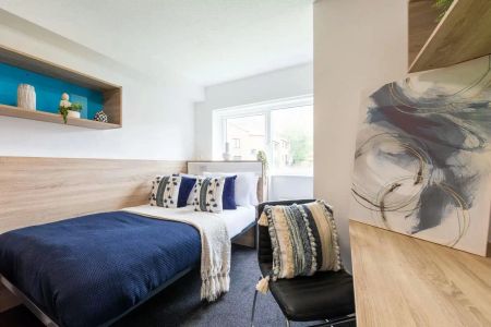 Gold Ensuite Large - Photo 3