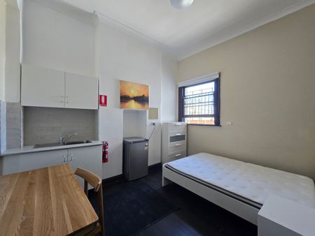 4/1 Johnston Street, Annandale NSW 2038 - Apartment For Rent | Domain - Photo 3