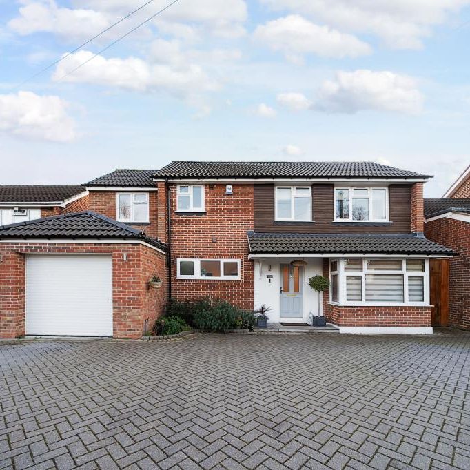 4 bedroom detached house to rent - Photo 1