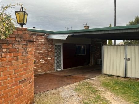 84 Marius Street, 2340, Tamworth Nsw - Photo 3