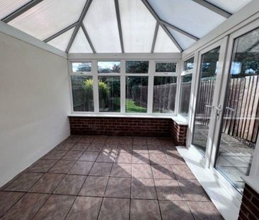 2 bedroom semi-detached house to rent - Photo 6