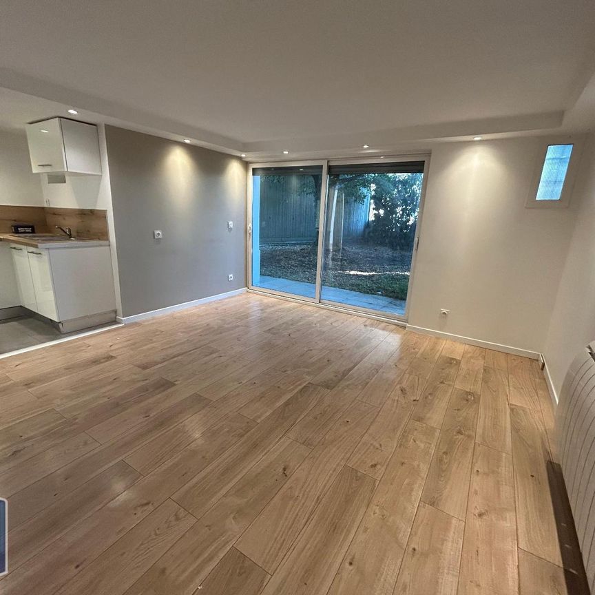 Location Appartement 3 pièces 56m² ST MARTIN D HERES 38400 - Photo 1