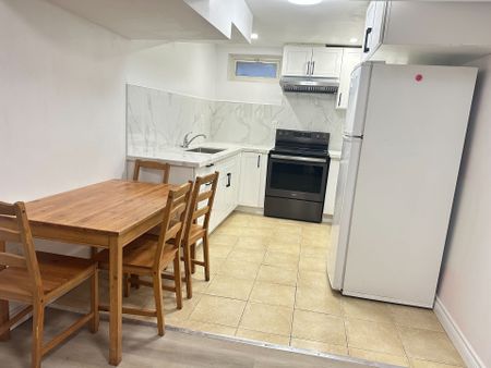 For Lease - 4211 Murray Hill Crescent, Mississauga, Ontario - Photo 3