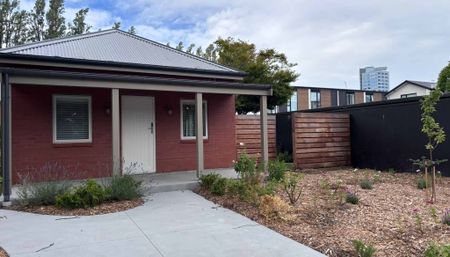 172 Kilmore Street - Photo 5