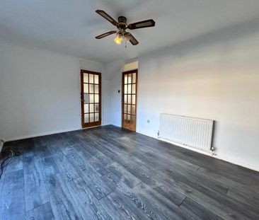 3 bedroom end of terrace house to rent - Photo 6