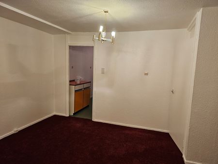 Room in a Shared Flat, Glasgow, G20 - Photo 4