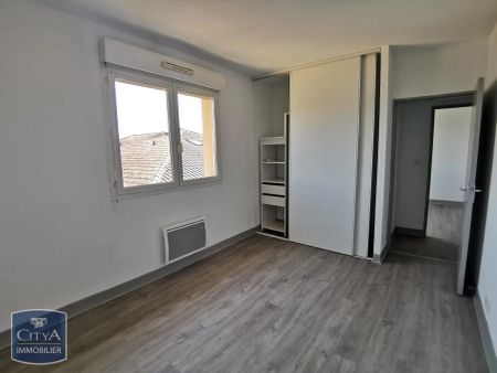 Appartement à louer 3 pièces 67.45m² - Photo 2