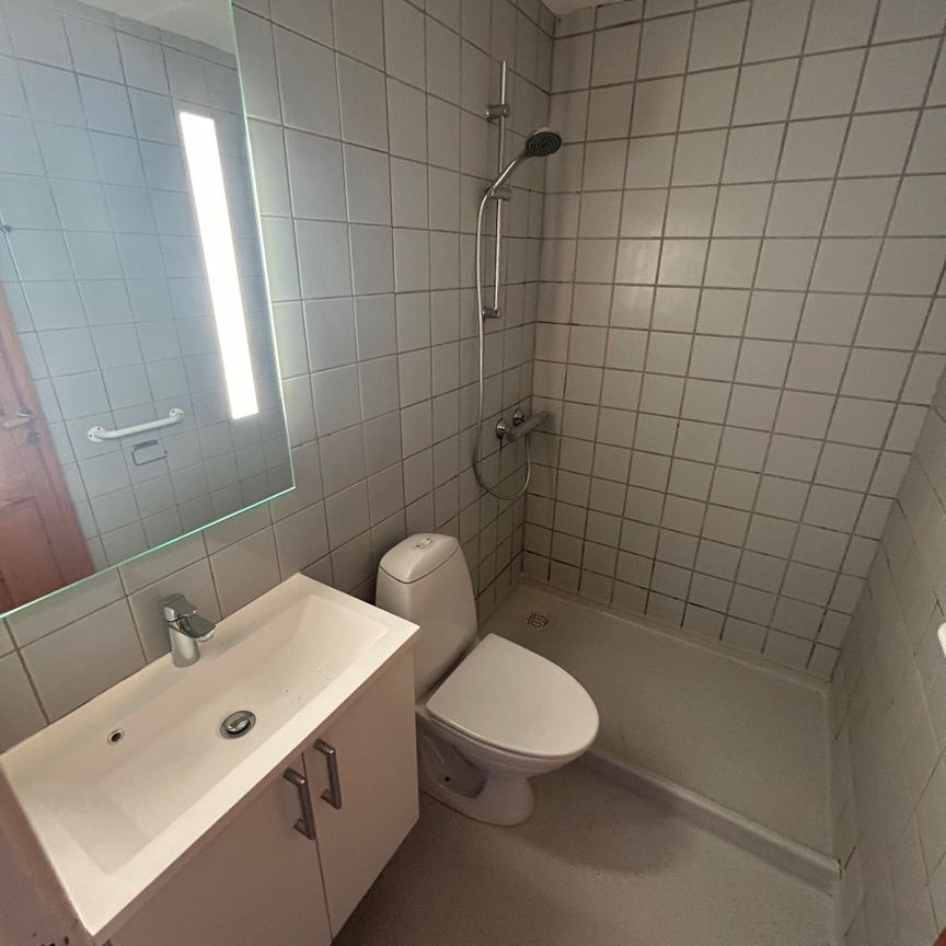 Lys 2-værelses lejlighed i Aalborg centrum - Photo 1